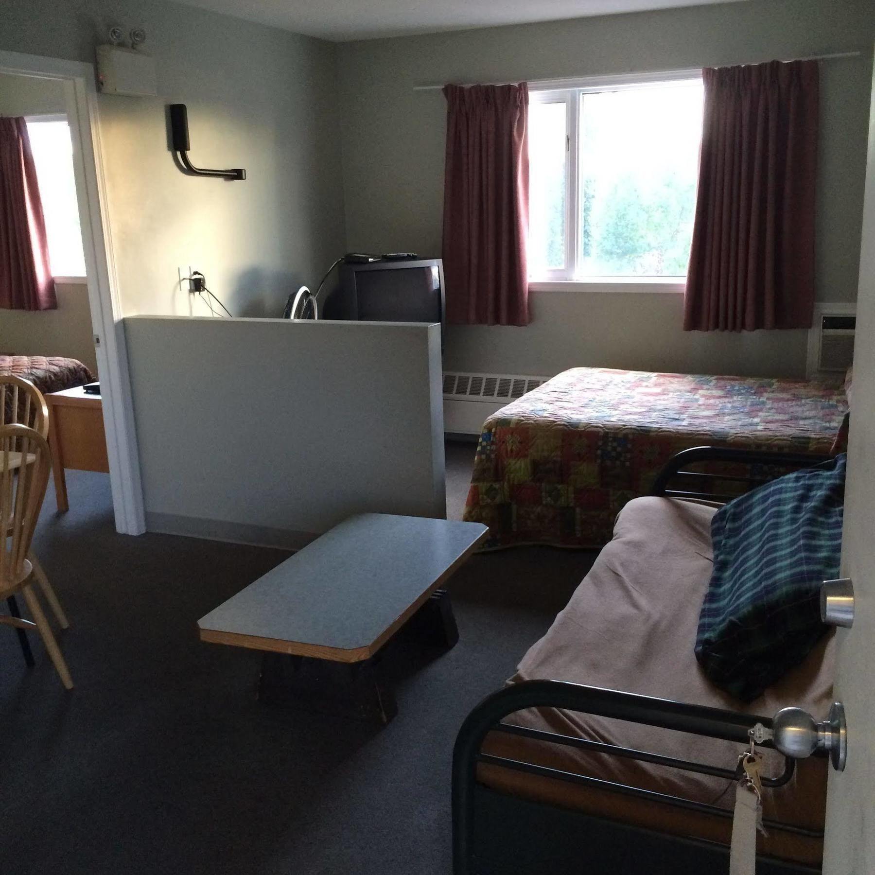 Raccoon Lodge Motel Sylvan Lake Zewnętrze zdjęcie